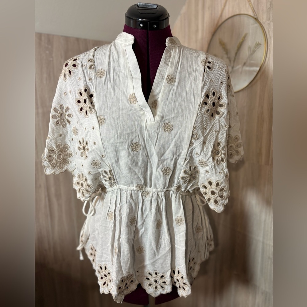 Cato White Eyelet Embroidered Peasant Tunic with Beige Accents